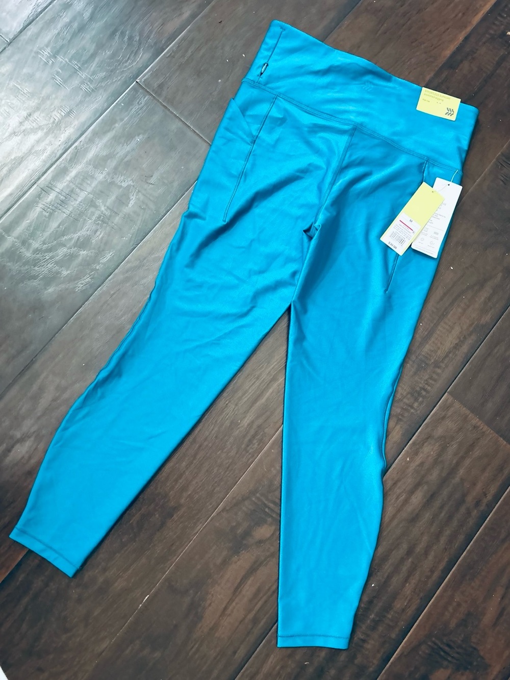 Women Active Leggings in Bright Teal - Brand: